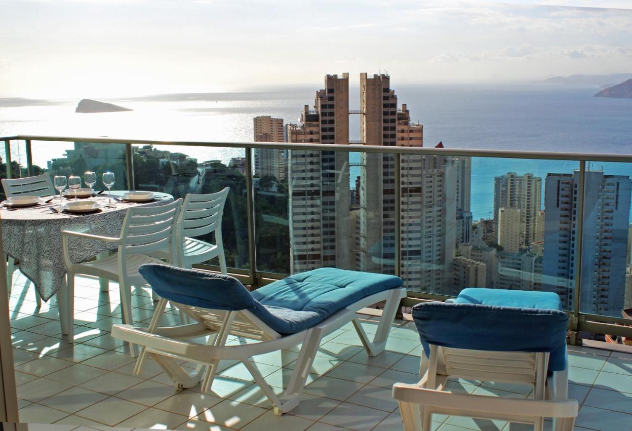 Skyline 26 Stunning Sea Views From A 2-Bedroom Apartment On The 26Th Floor بينايدورم المظهر الخارجي الصورة