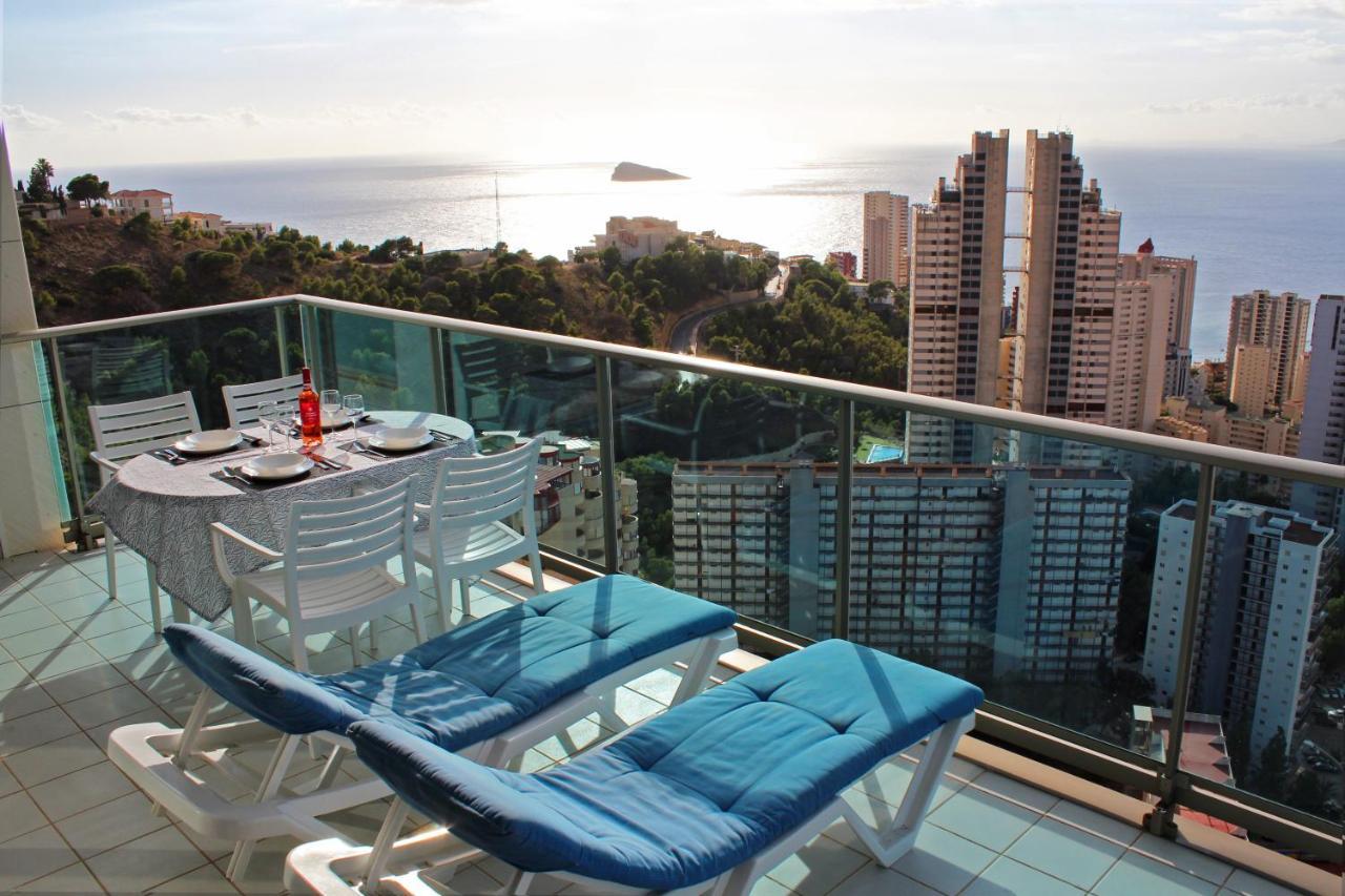 Skyline 26 Stunning Sea Views From A 2-Bedroom Apartment On The 26Th Floor بينايدورم المظهر الخارجي الصورة