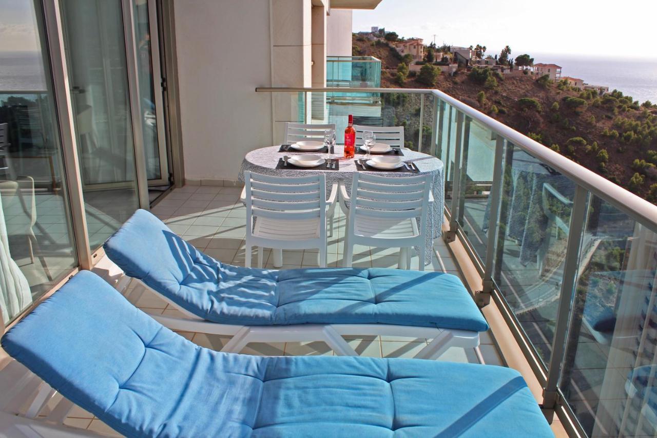 Skyline 26 Stunning Sea Views From A 2-Bedroom Apartment On The 26Th Floor بينايدورم المظهر الخارجي الصورة